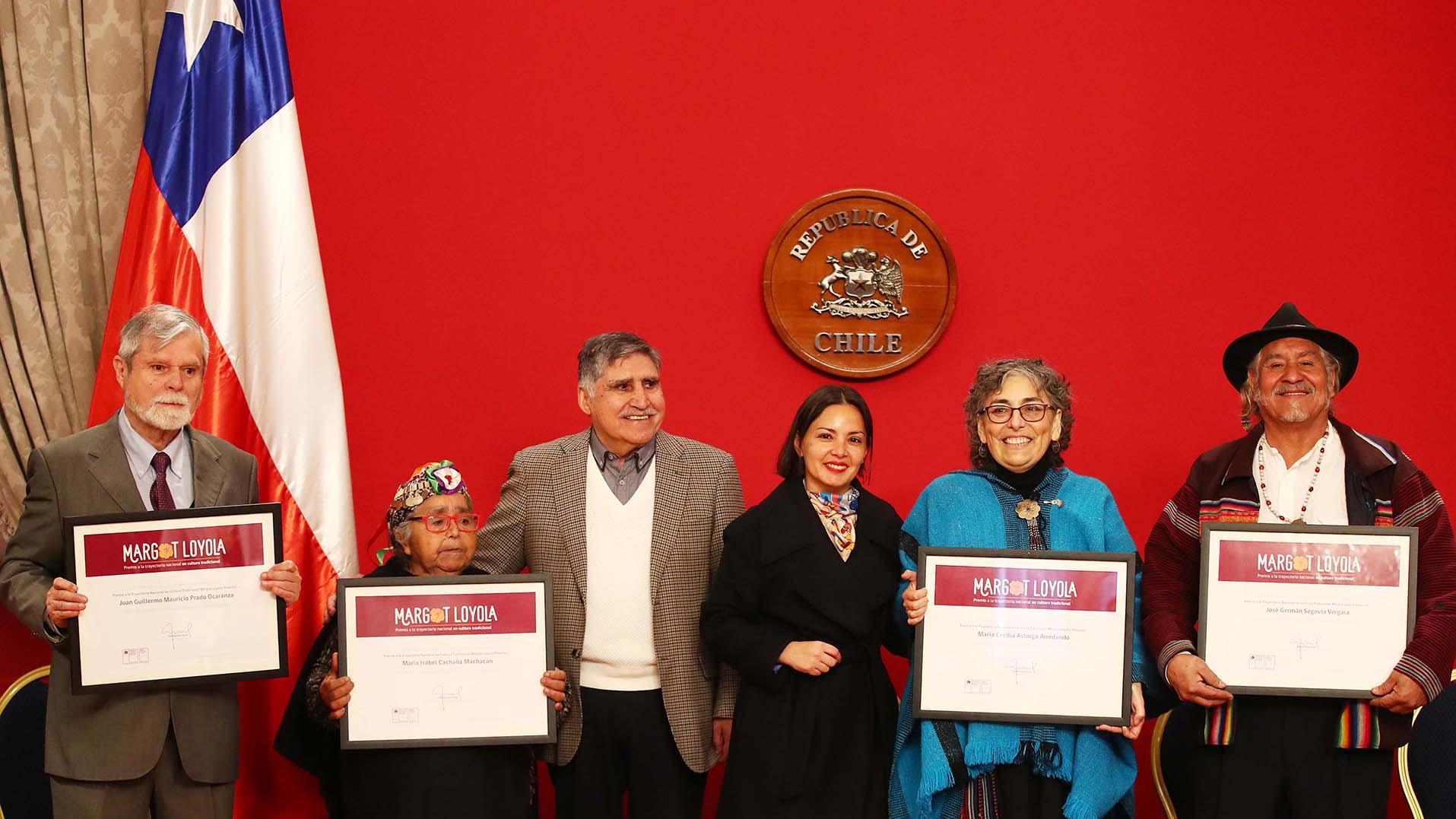 Ganadoras y ganadores del Premio a la Trayectoria Nacional en Cultura Tradicional Margot Loyola Palacios 2024