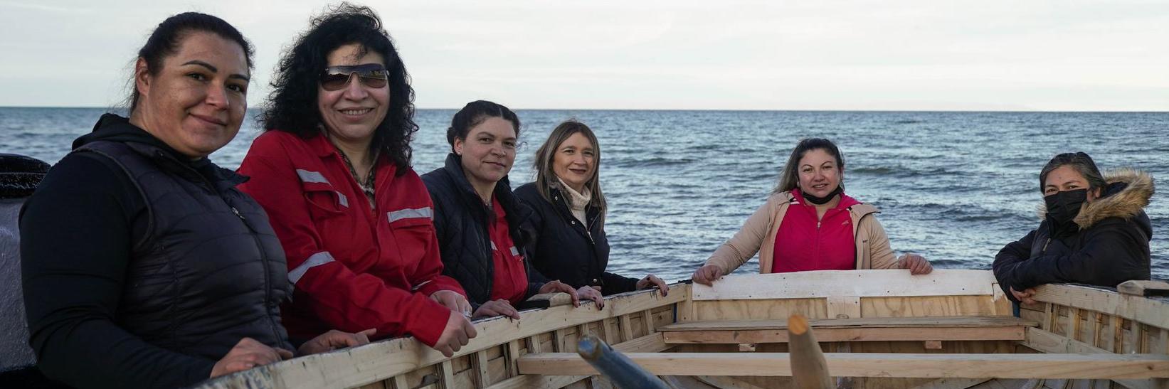 Mujeres en taller de Carpintería de Ribera